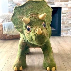 Rare Ride On Kona Triceratops
